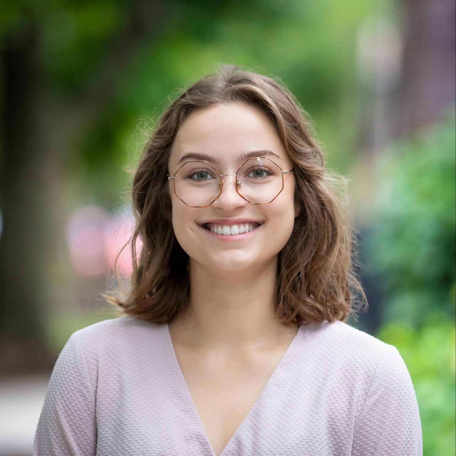 CBT Treatment Center in Lakeview, Chicago Light On Anxiety