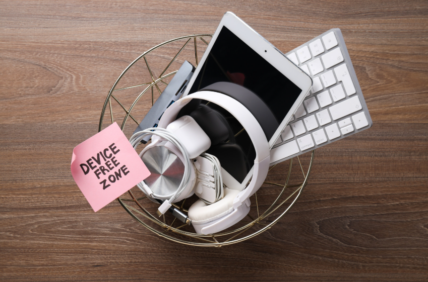 Digital Detox: How Taking a Break From Your Devices Can Help Your Mental Health